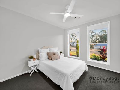 110-114 Townsvale Drive, Woodhill