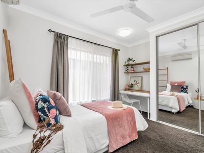 14 Sandover Close, Bentley Park