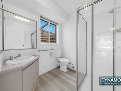8 Wick Close, Craigieburn