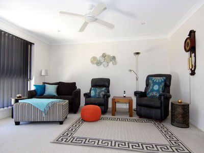 9 Undara Circuit, Forster