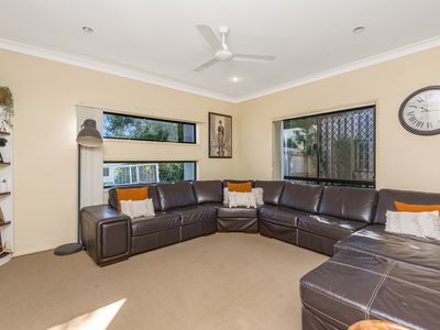 5 Peregrine Crescent, Coomera