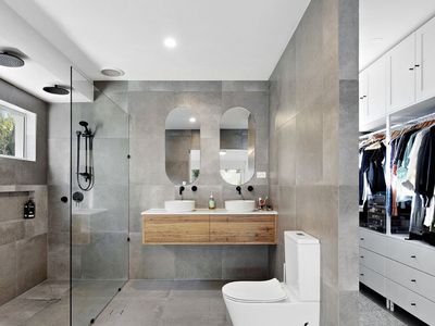 24 Zeus Circuit, Coomera Waters
