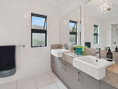 31 Lum Jim Street , Redlynch