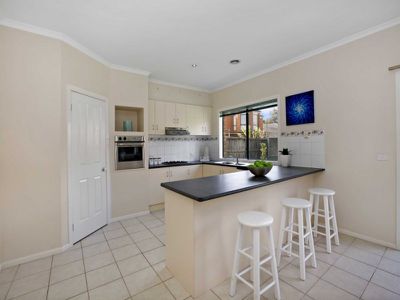 3 Silky Oak Drive, Bundoora