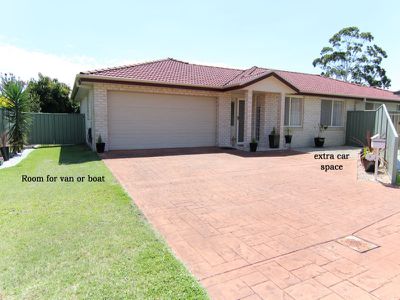 3 Cedar Grove, Forster
