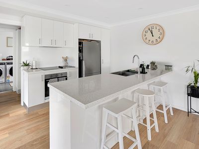 6 Yellowfin Close, Narooma