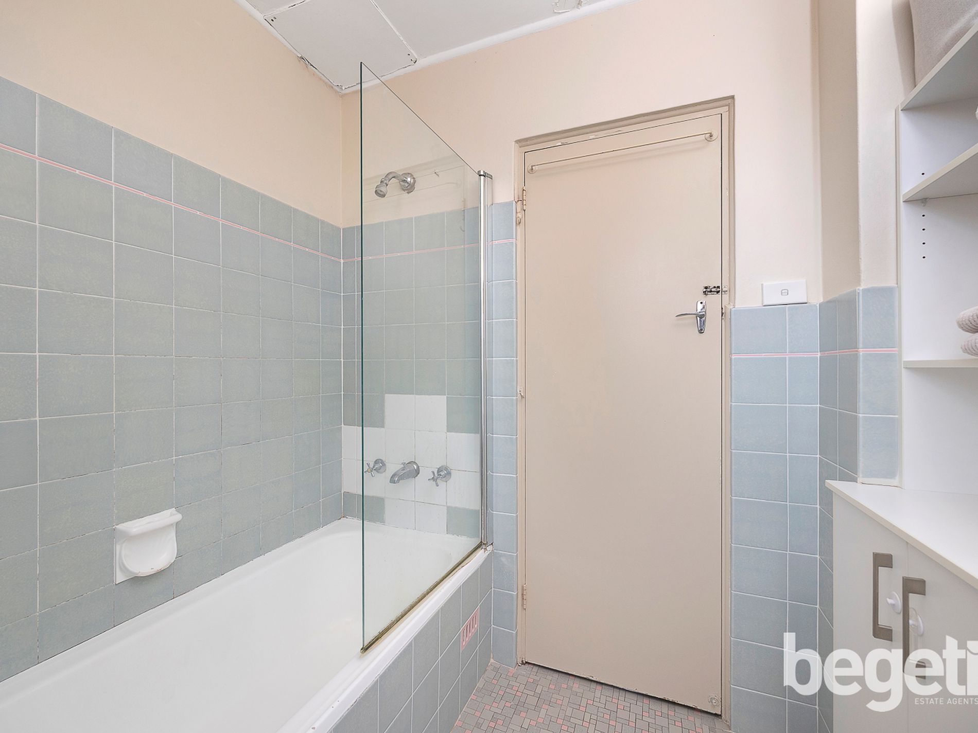 5 / 4 Loftus Street, Ashfield