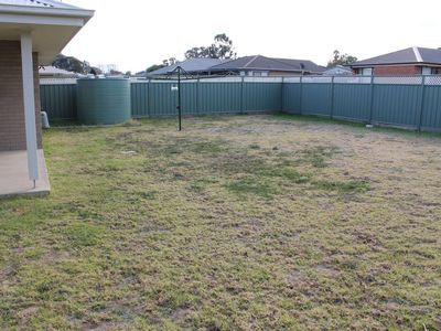 22 Dalbeattie Crescent, Dubbo