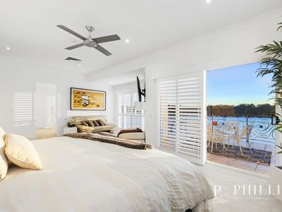 5276 Marine Drive North, Sanctuary Cove