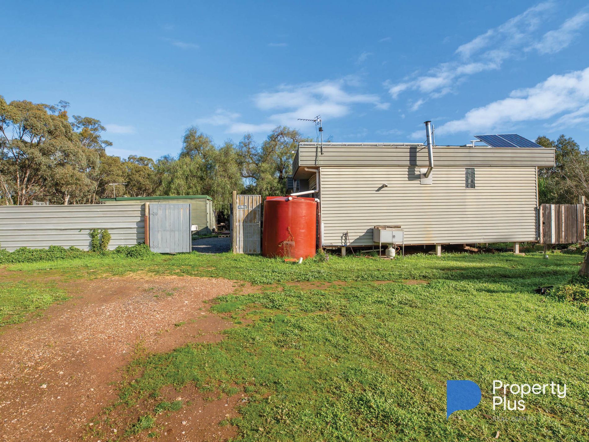 2-10 Gorack Street, Wedderburn
