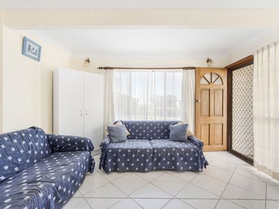 60 South Pacific Crescent, Ulladulla