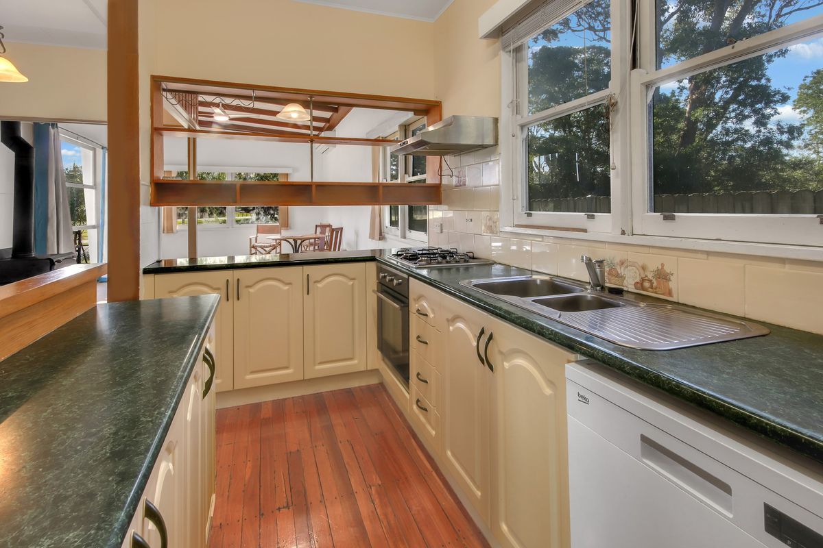5 Field Street, Narooma