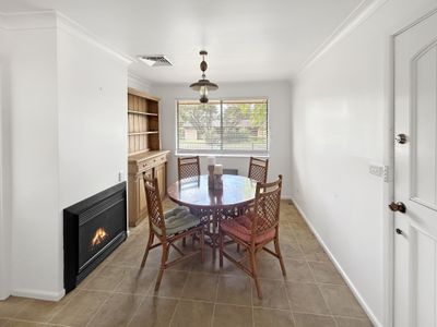 16 Beveridge Crescent, Dubbo