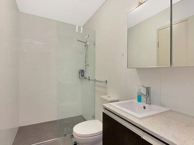 302 / 18 Shoreline Drive, Rhodes
