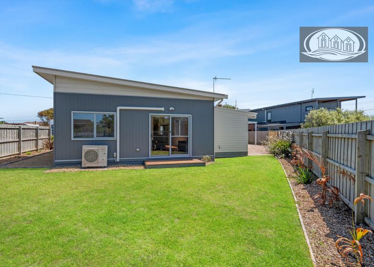 9 Market Court, Portland