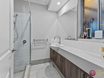 5 / 9 Parnell Way, Canning Vale