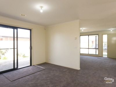 19 Mingay Court, Cranbourne West