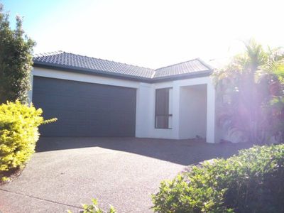 18 Solitare Place, Robina