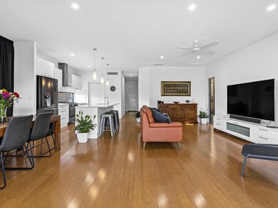 13 Kennion Street, Mitchelton