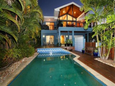 4 Ocean Crest Place, Alexandra Headland