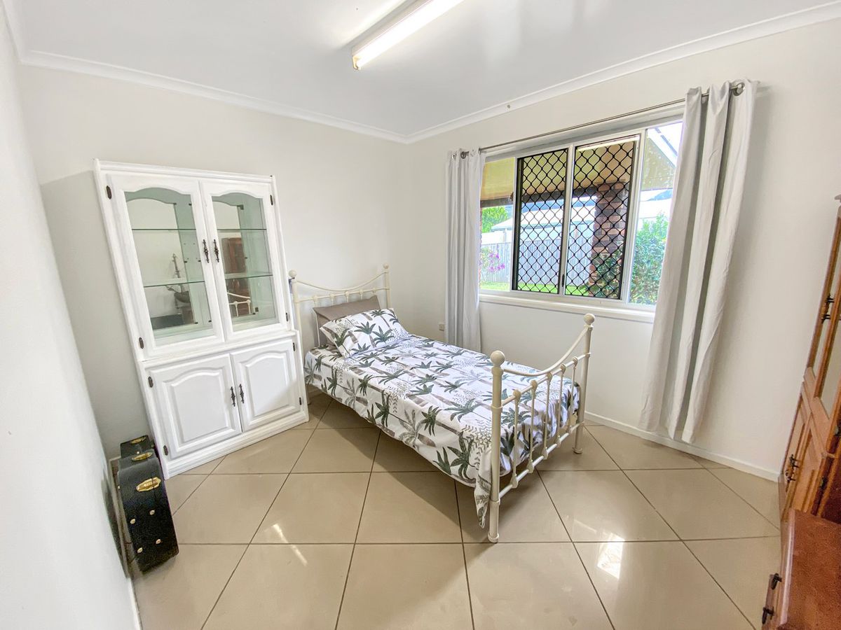 5 Larkin Close, Atherton