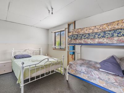 215 Ridge Road, Gooram