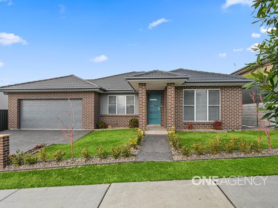 3 Oak Farm Road, Calderwood