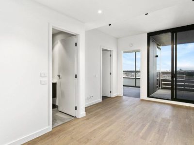 902 / 288 Albert Street, Brunswick