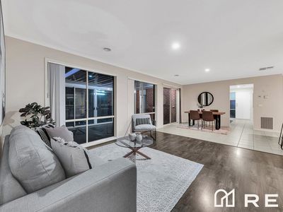 23 Emmer Green Retreat, Cranbourne East