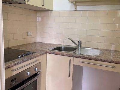 4 / 117 Forest Road, Arncliffe