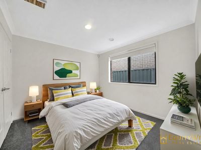 174 Eureka Drive, Manor Lakes