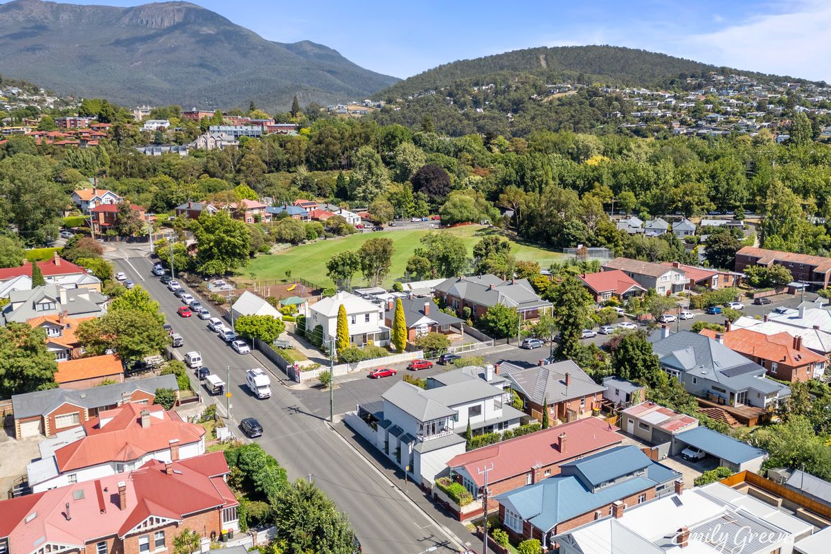 2 Greenlands Avenue, Sandy Bay