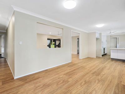 44 Jardine Drive, Springwood