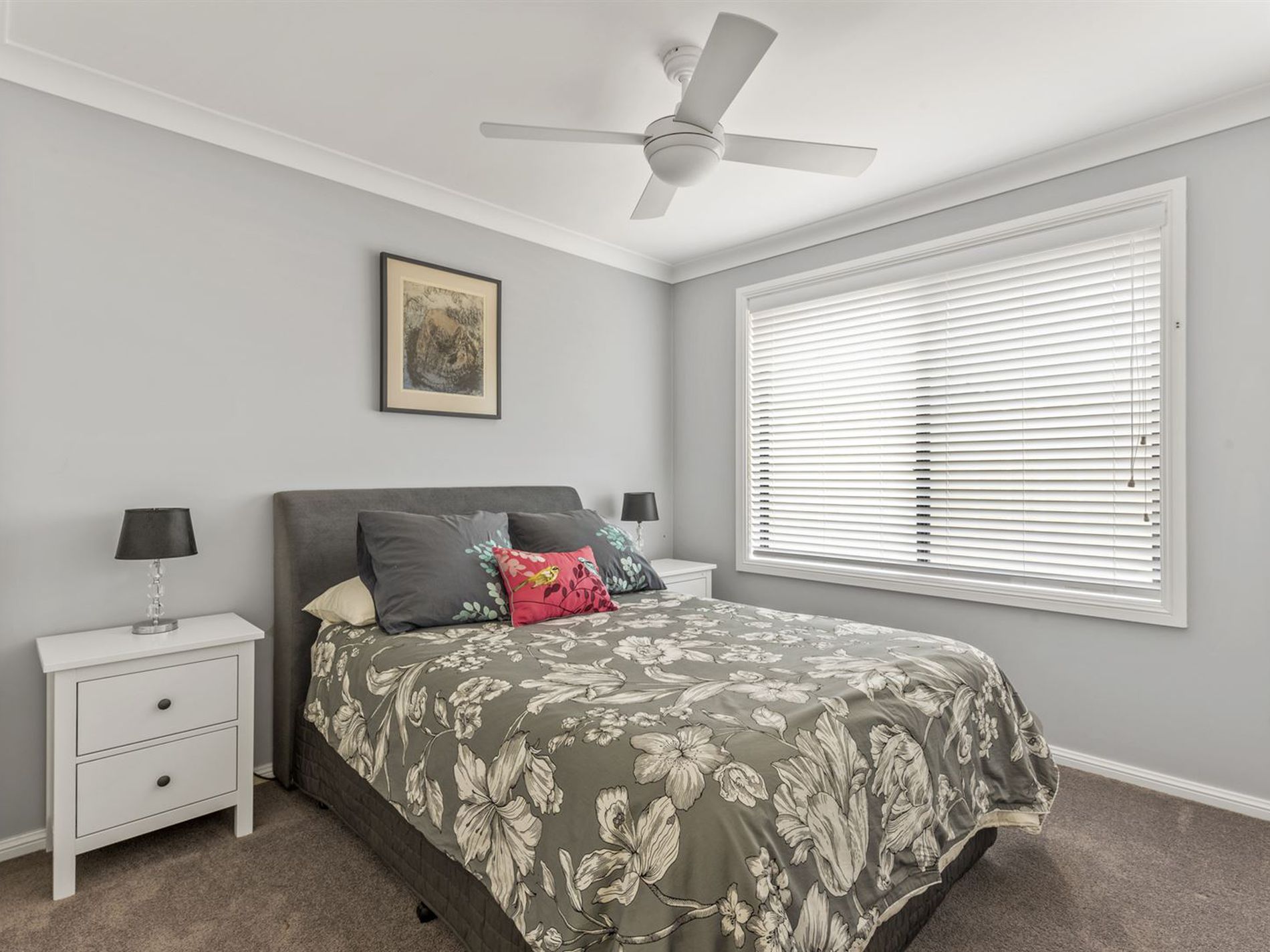 14 Price Parkway, Milton