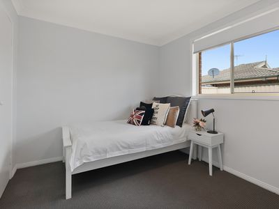 25 Balmoral Circuit, Cecil Hills