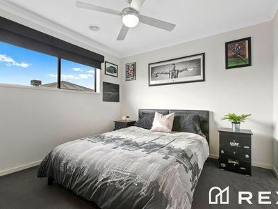 44 Karawarra Circuit, Cranbourne North