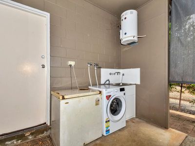 7 Muckaninnie Court, Moulden