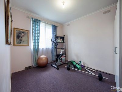 9 Prospect Hill Crescent, Dandenong North