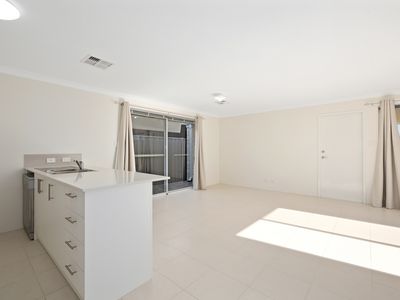 33 Gratiola Road, Byford