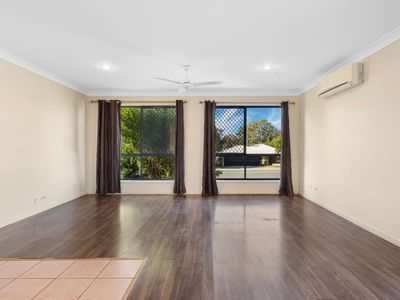 69 Billinghurst Crescent, Upper Coomera