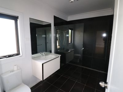 16 Pollard Street, Seymour