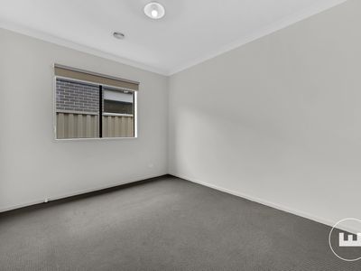 12 Obsidian Avenue, Tarneit