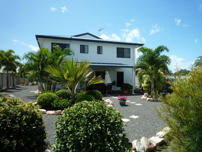12 Sunset Avenue, Woodgate