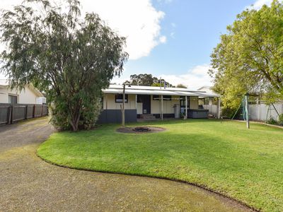 17 Rendelsham Road, Millicent