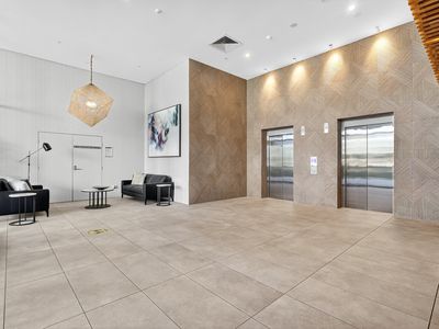 1106 / 95 Linton St, Kangaroo Point