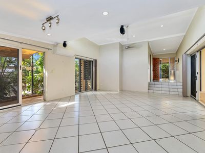 6 Sundew Court, Karama