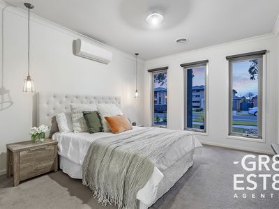 31 RANFURLIE BOULEVARD, Cranbourne West