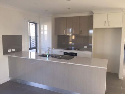 148 Todds Road, Lawnton