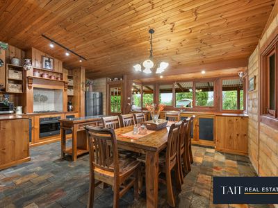 233 Braines Lane, Meadow Creek