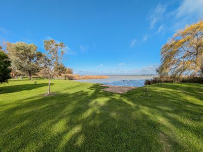 2571 Murray Valley Highway, Mystic Park